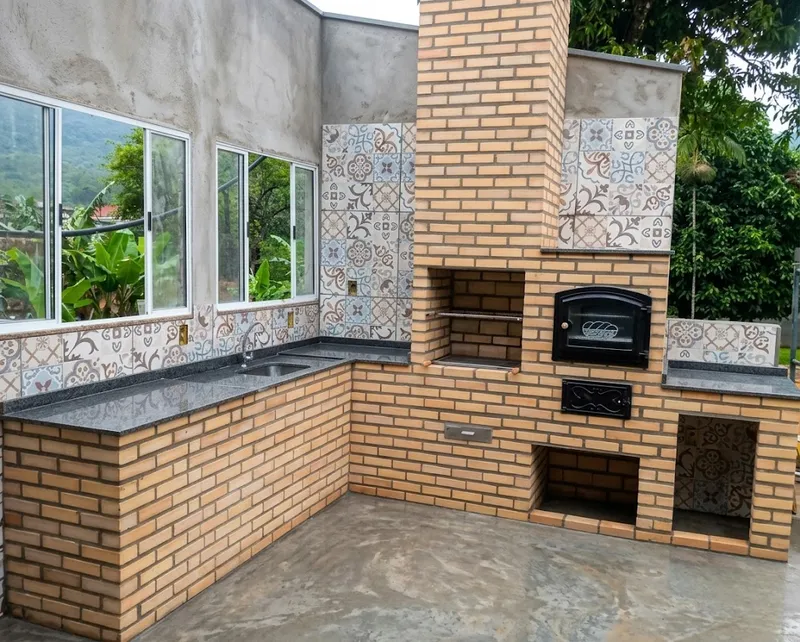 Churrasqueira Predial 80x60x320 com Forno bancada de 1m e Banca semi com 2m 50